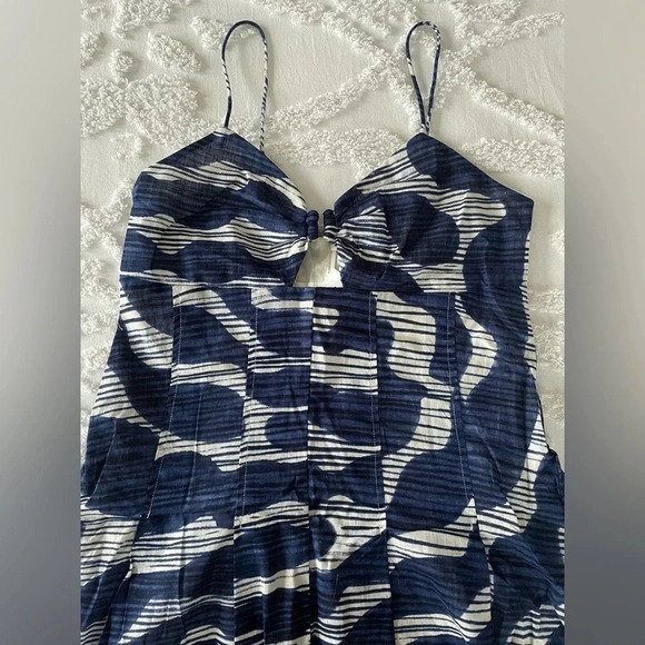 Banana Republic Bandeau Midi Dress - Picture 7 of 15